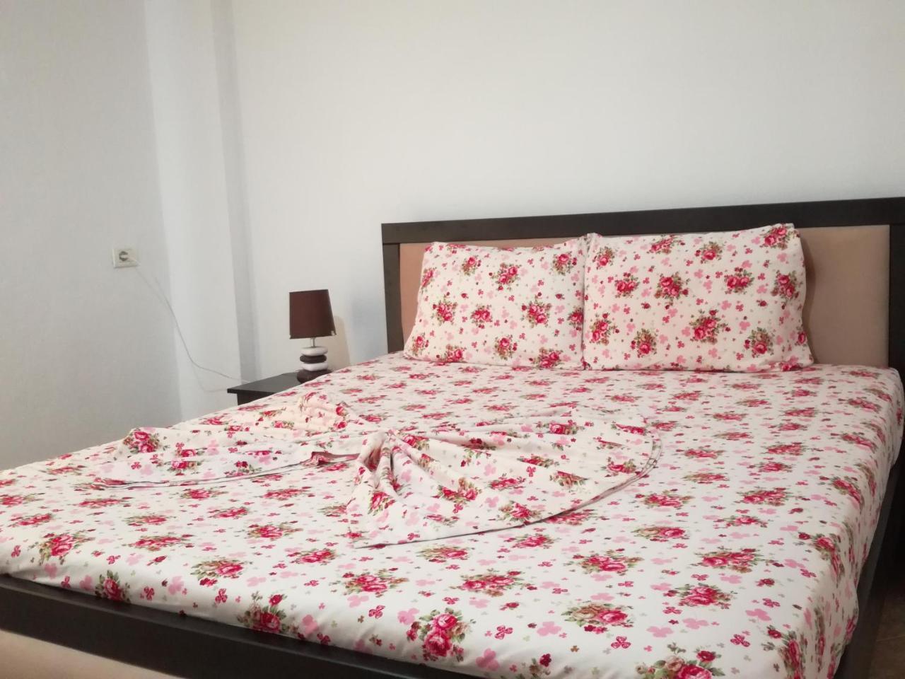 Jonny Guesthouse Ksamil Exterior photo